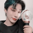 ஸ்டிக்கர்